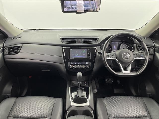 Nissan X-TRAIL 2018 7236372-14