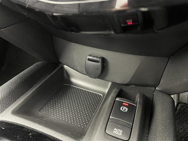 Nissan X-TRAIL 2018 7236372-4