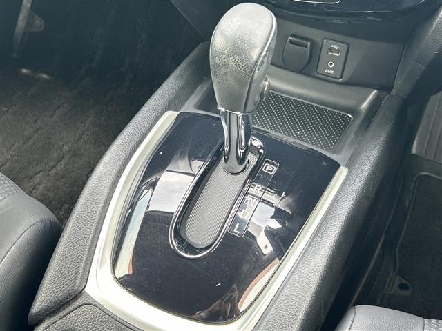 Nissan X-TRAIL 2014 7236382-1