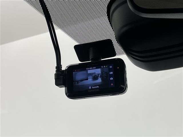 Nissan X-TRAIL 2015 7236383-19