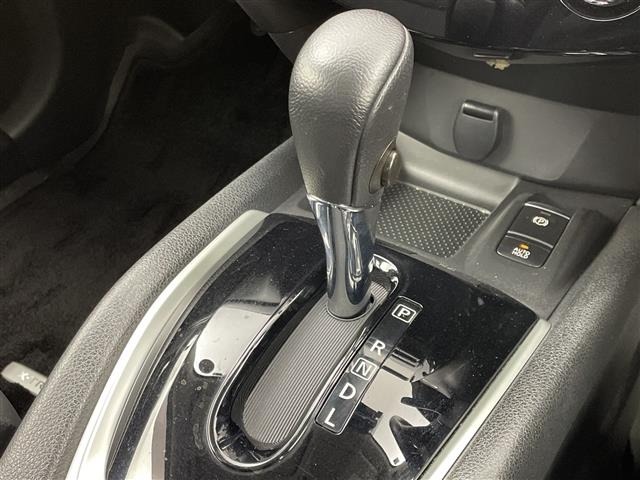 Nissan X-TRAIL 2017 7236394-9