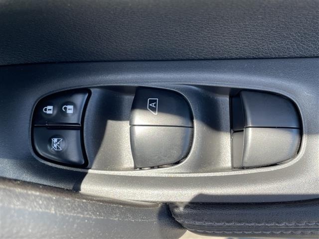 Nissan X-TRAIL 2021 7236397-6