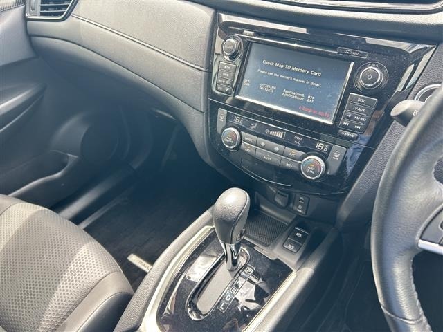 Nissan X-TRAIL 2017 7236398-1