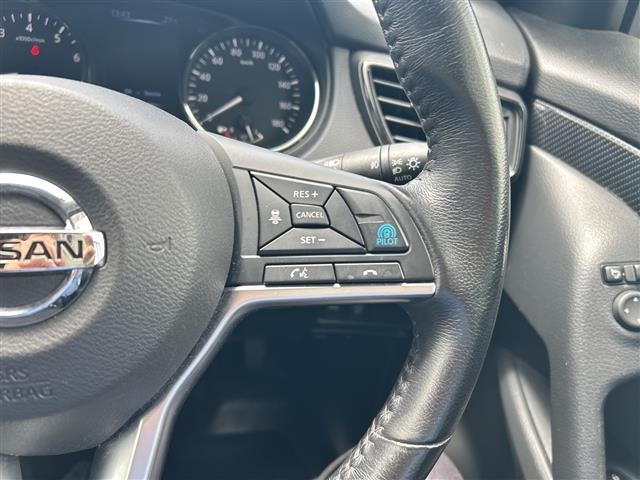 Nissan X-TRAIL 2017 7236398-17