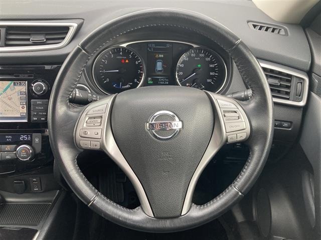Nissan X-TRAIL 2015 7236407-3