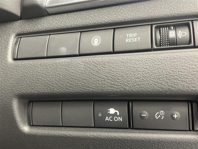 Nissan X-TRAIL 2023 7236410-11