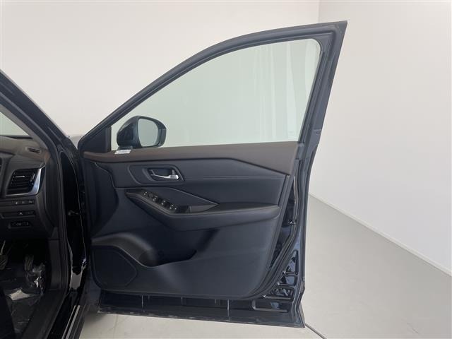 Nissan X-TRAIL 2023 7236410-6