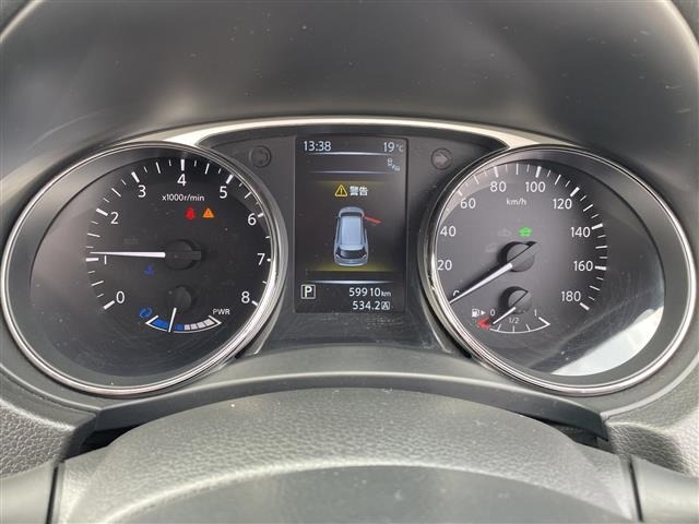 Nissan X-TRAIL 2015 7236417-17