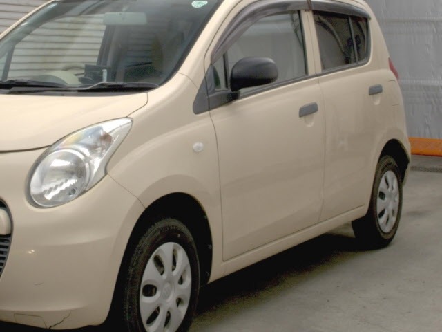 Suzuki ALTO 2013 7247237-4