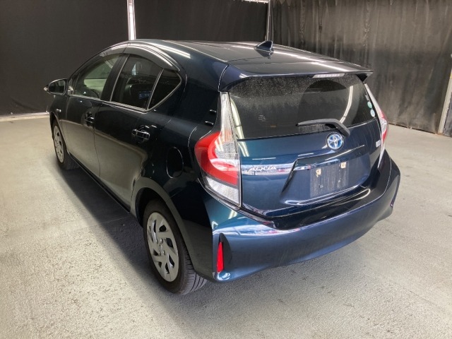 Toyota AQUA 2017 7253543-1
