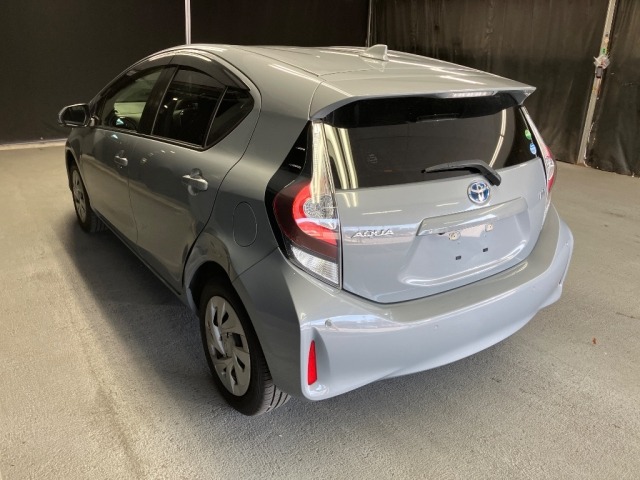 Toyota AQUA 2020 7253544-1