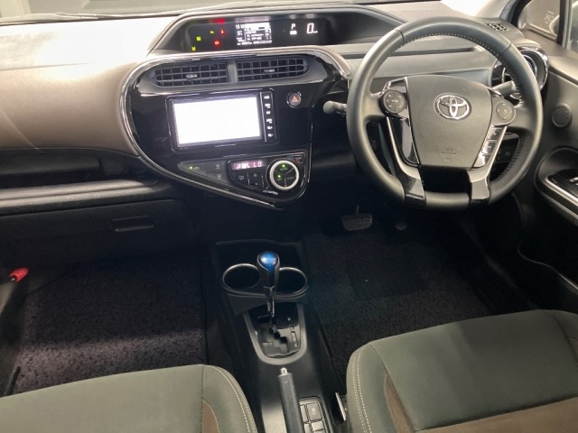 Toyota AQUA 2020 7253544-3