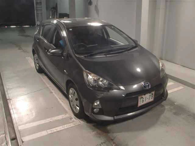 Toyota AQUA 2012 7253548-0