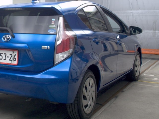 Toyota AQUA 2015 7253573-5