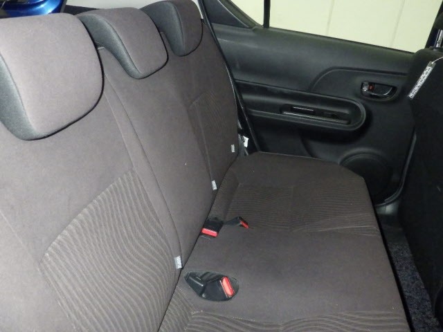 Toyota AQUA 2015 7253573-8