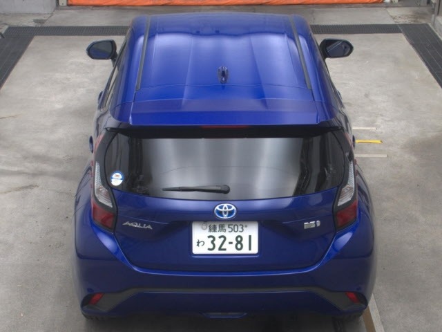 Toyota AQUA 2023 7253575-7