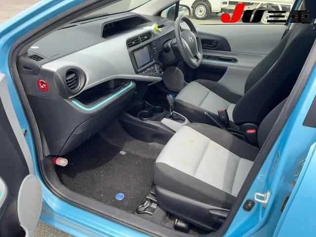 Toyota AQUA 2013 7253590-3