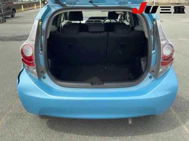 Toyota AQUA 2013 7253590-7