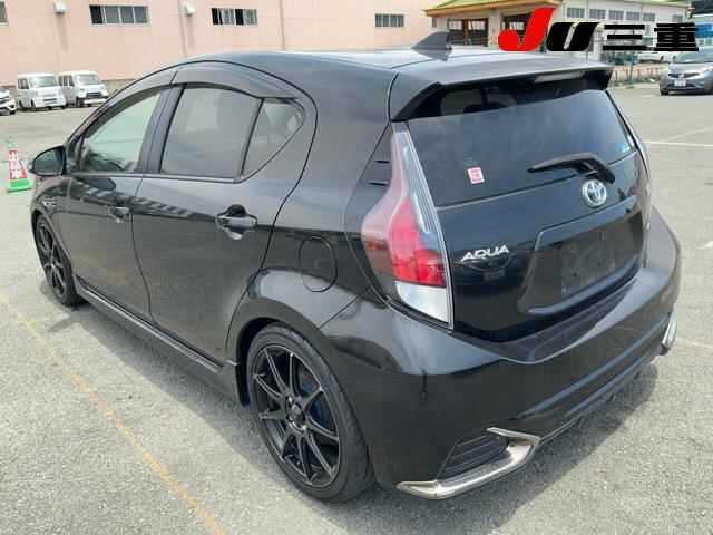 Toyota AQUA 2015 7253591-1