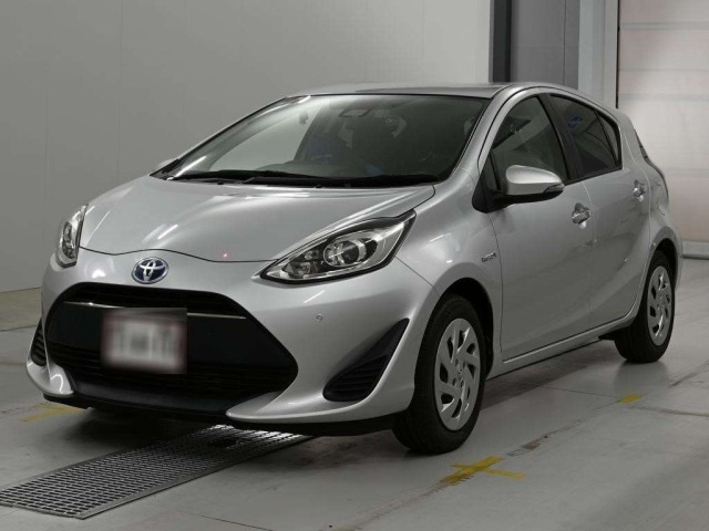 Toyota AQUA 2019 7253592-0