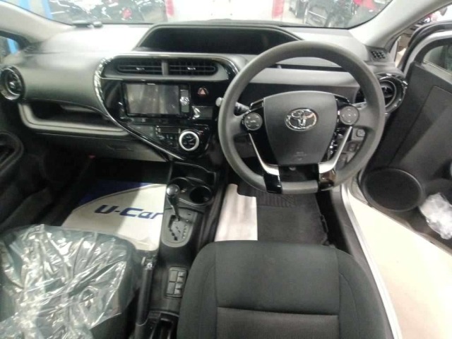 Toyota AQUA 2019 7253592-11