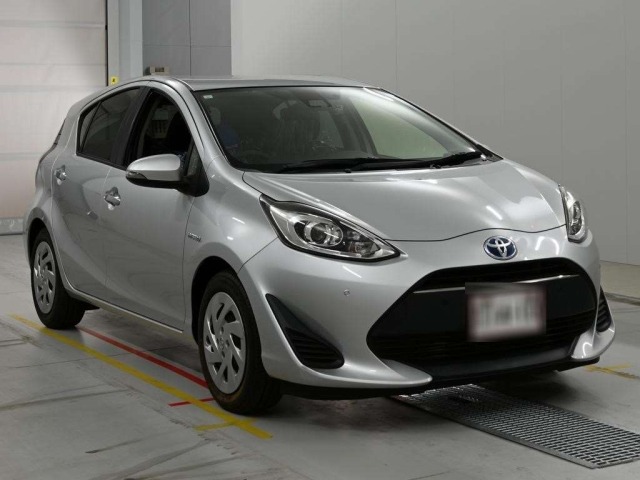 Toyota AQUA 2019 7253592-5