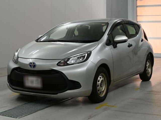 Toyota AQUA 2023 7253593-0