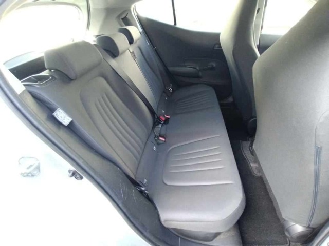 Toyota AQUA 2023 7253593-12