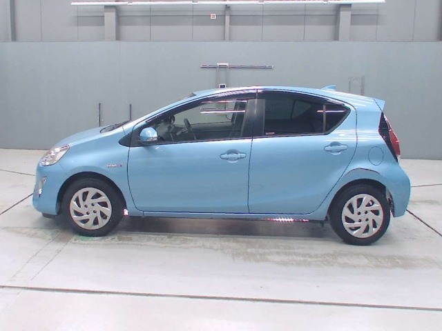 Toyota AQUA 2015 7253594-4