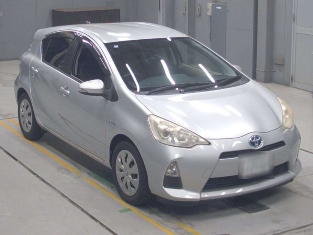 Toyota AQUA 2012 7253599-5