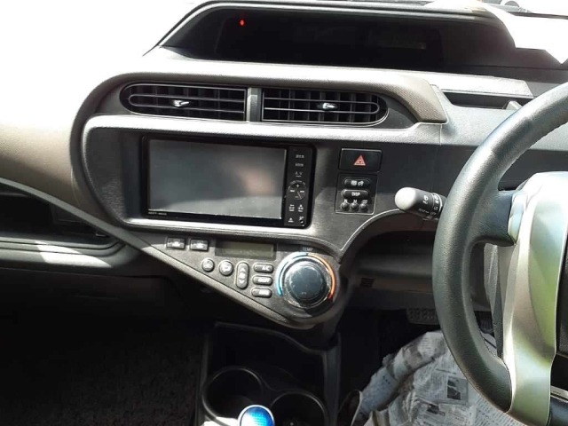 Toyota AQUA 2012 7253599-9