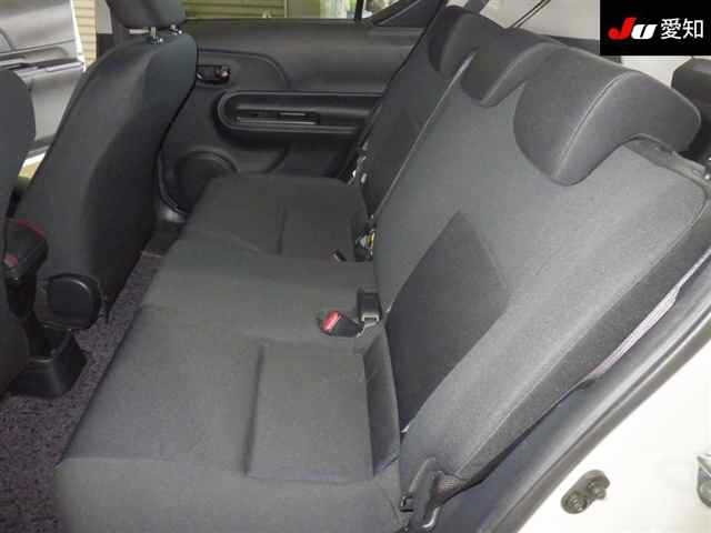 Toyota AQUA 2015 7253603-4