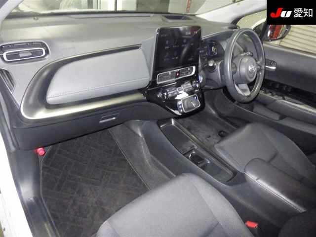 Toyota AQUA 2022 7253604-3