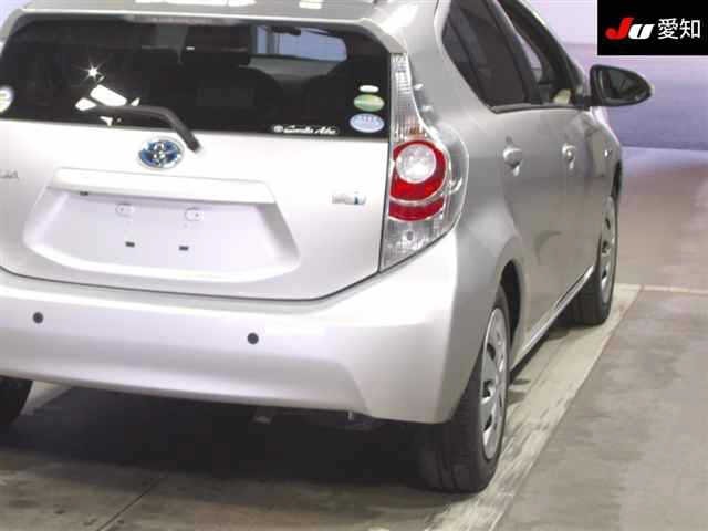 Toyota AQUA 2014 7253605-8