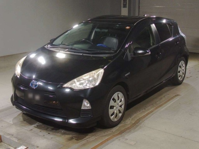 Toyota AQUA 2013 7253632-0