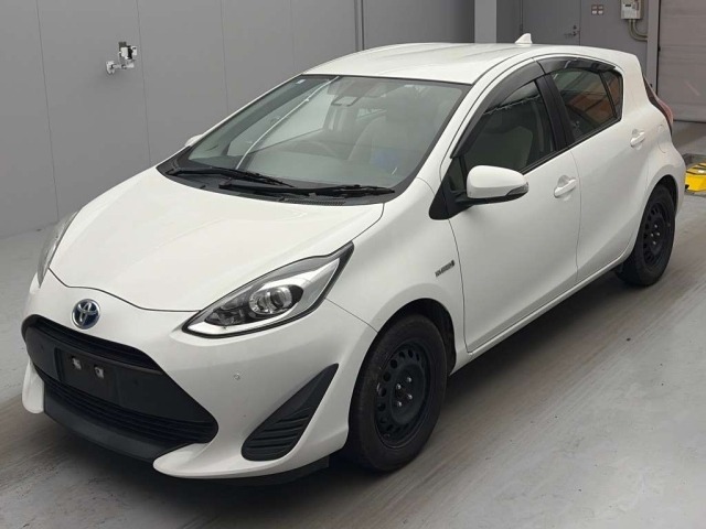 Toyota AQUA 2019 7253645-0