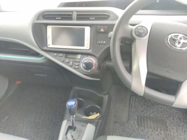 Toyota AQUA 2012 7253646-6