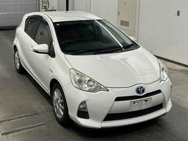 Toyota AQUA 2014 7253659-0