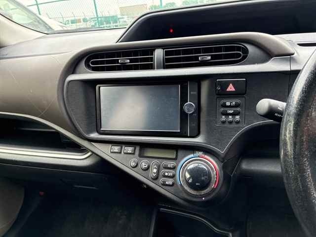 Toyota AQUA 2014 7253659-6