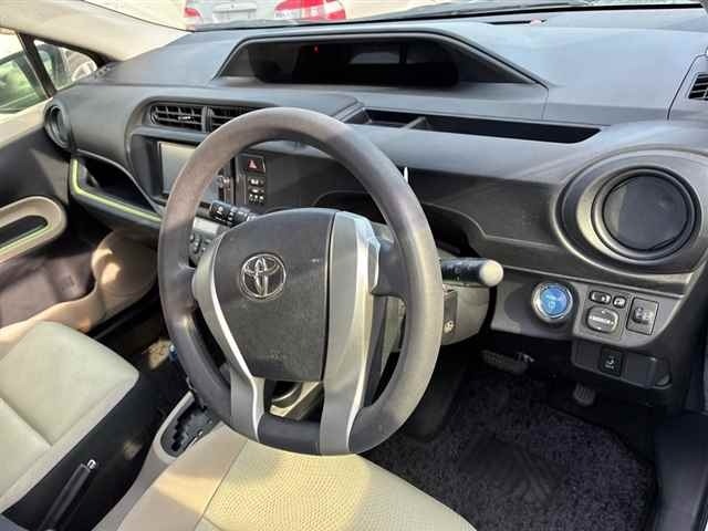 Toyota AQUA 2013 7253666-3