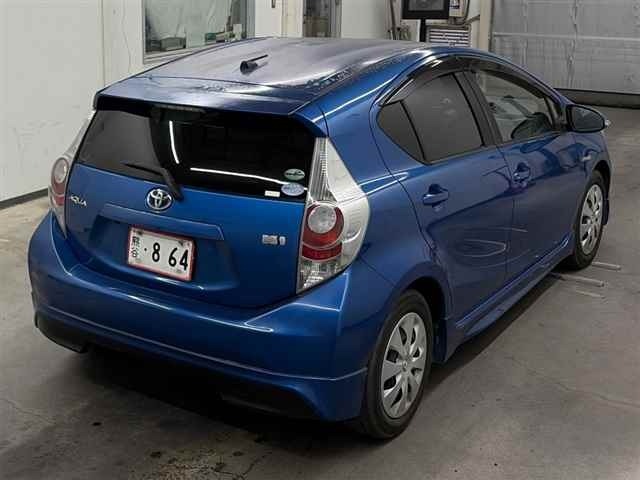 Toyota AQUA 2014 7253667-5