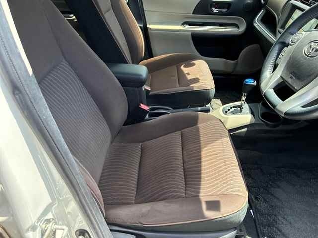 Toyota AQUA 2013 7253668-7