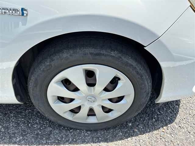 Toyota AQUA 2013 7253668-9