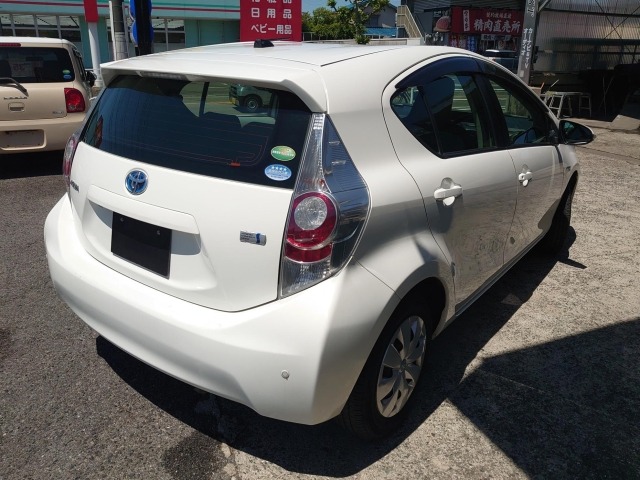 Toyota AQUA 2014 7253709-26