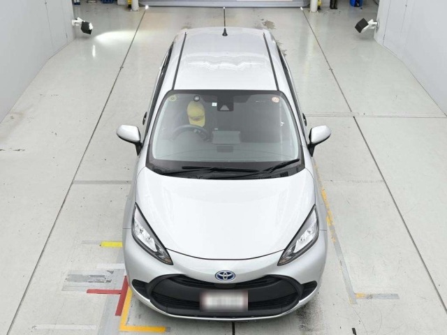 Toyota AQUA 2023 7253714-7