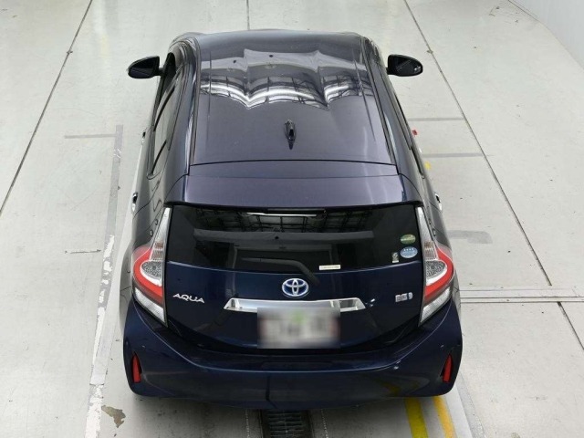 Toyota AQUA 2019 7253715-8