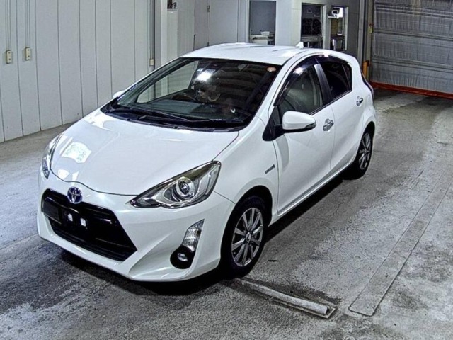 Toyota AQUA 2016 7253731-4