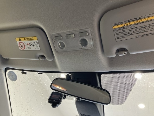 Toyota AQUA 2016 7253732-7