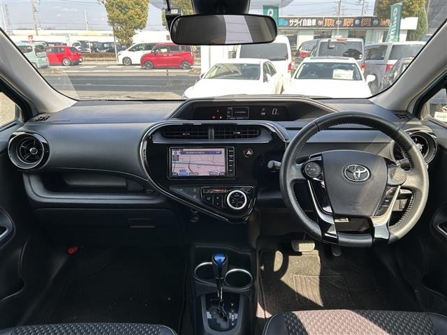 Toyota AQUA 2017 7253836-15