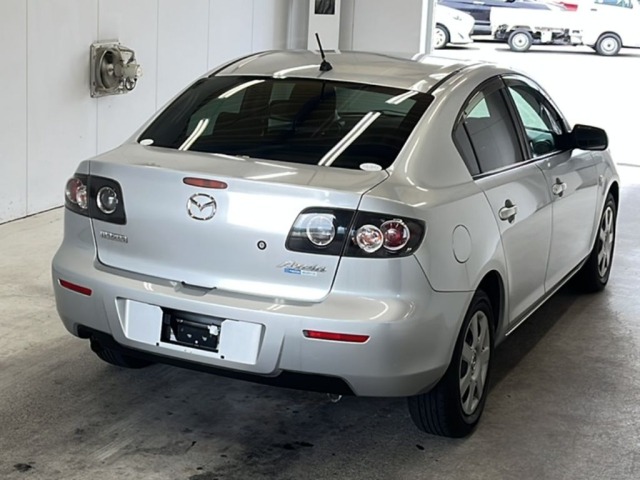 Mazda AXELA 2006 7242550-1